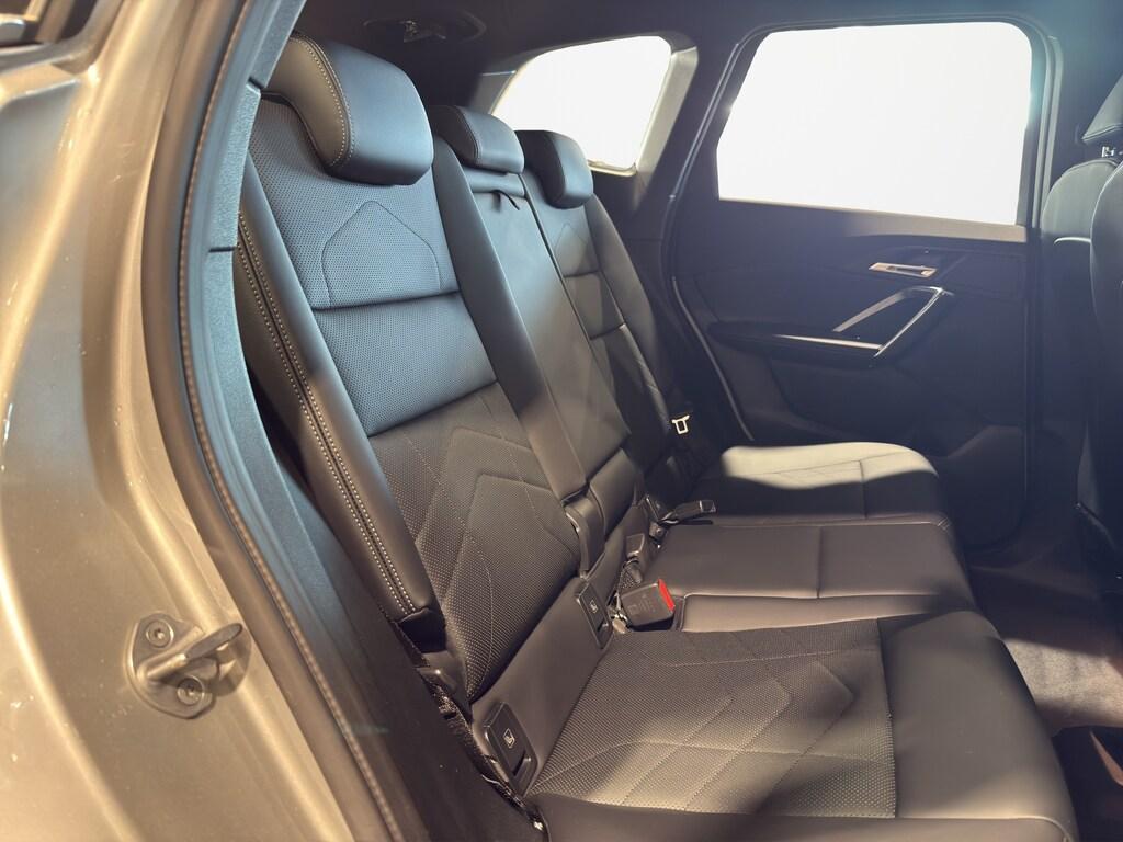 BMW iX1 edrive 20 X-Line