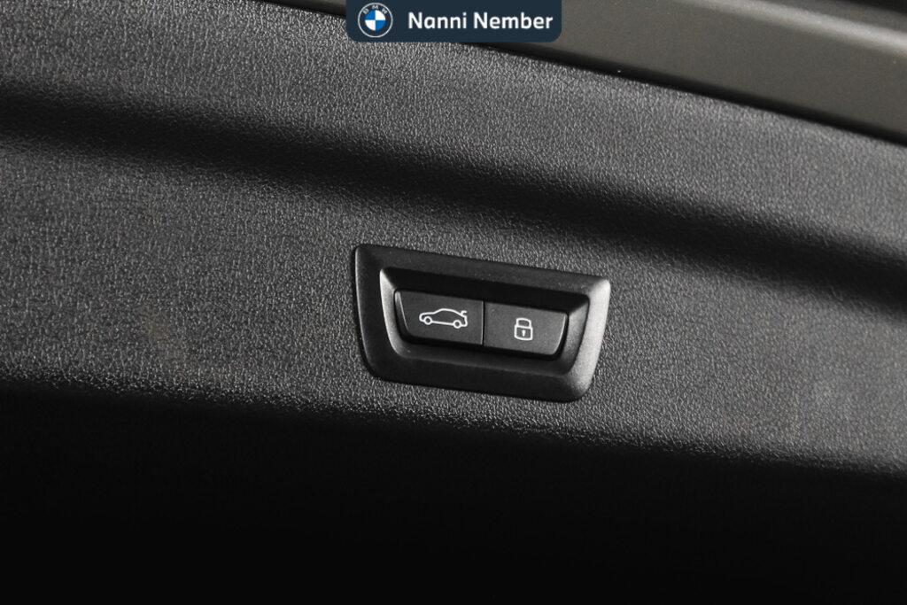 BMW iX1 edrive 20 X-Line