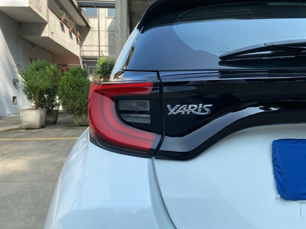Toyota Yaris 1.5 hybrid Trend