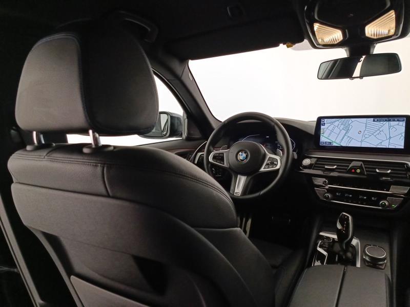 BMW Serie 5 530d Touring mhev 48V xdrive Msport auto
