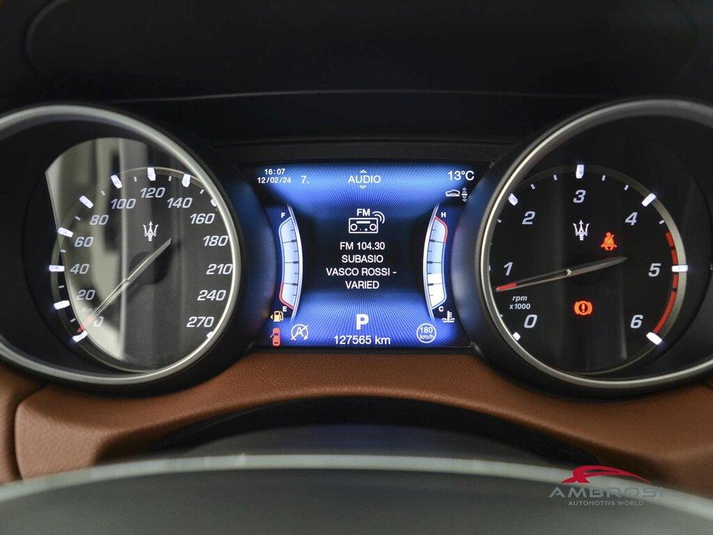 Maserati Levante 3.0 V6 275cv auto