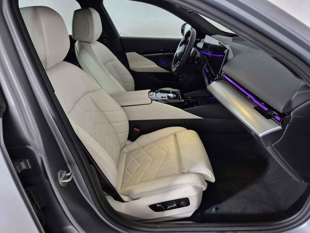 BMW Serie 5 540d Touring 48V xdrive M Sport auto