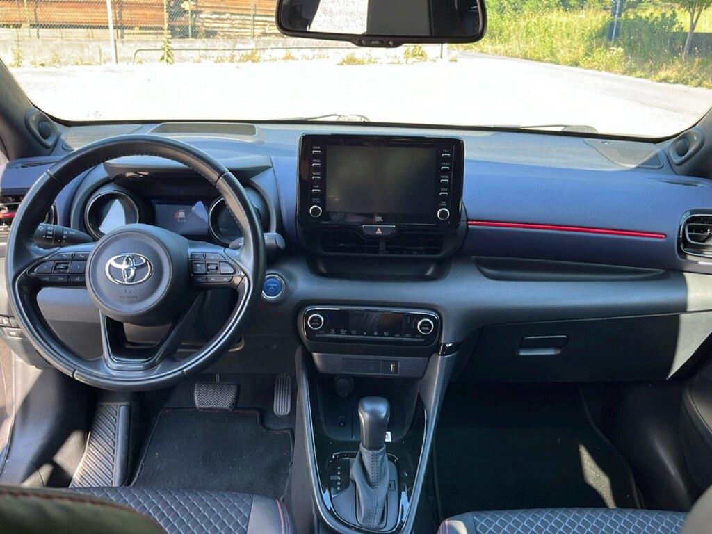 Toyota Yaris 1.5 hybrid Energy