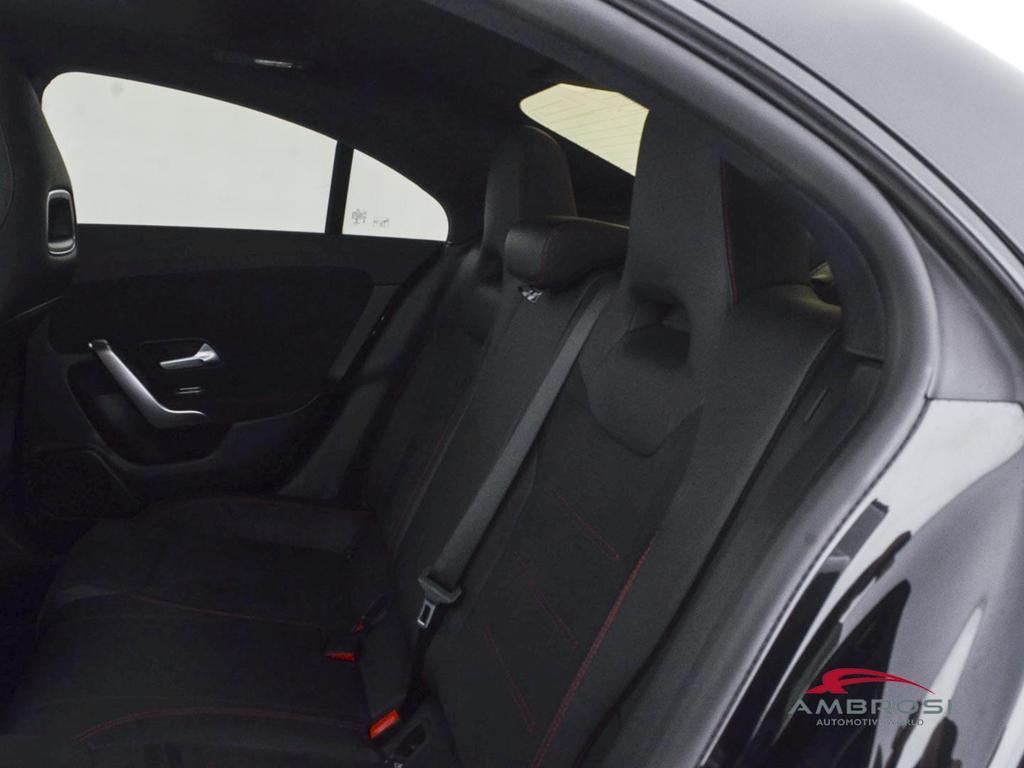 Mercedes CLA 180 d Premium auto