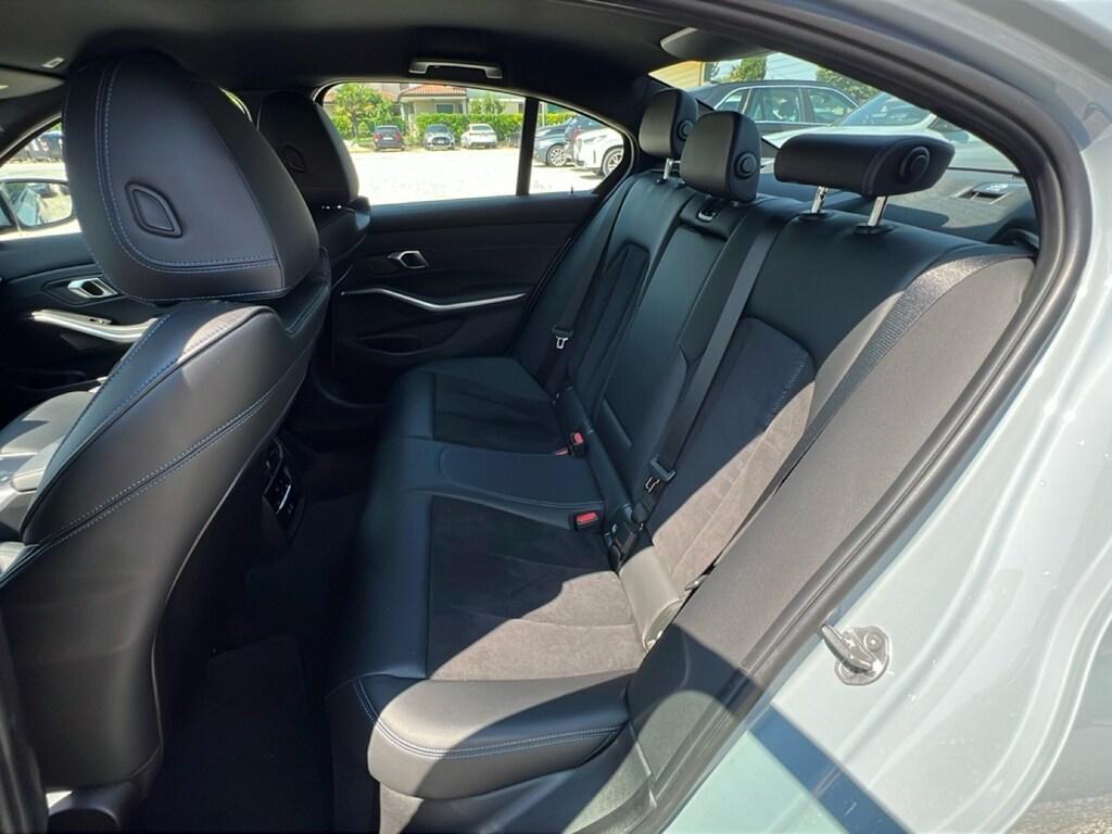 BMW Serie 3 330d mhev 48V Msport auto