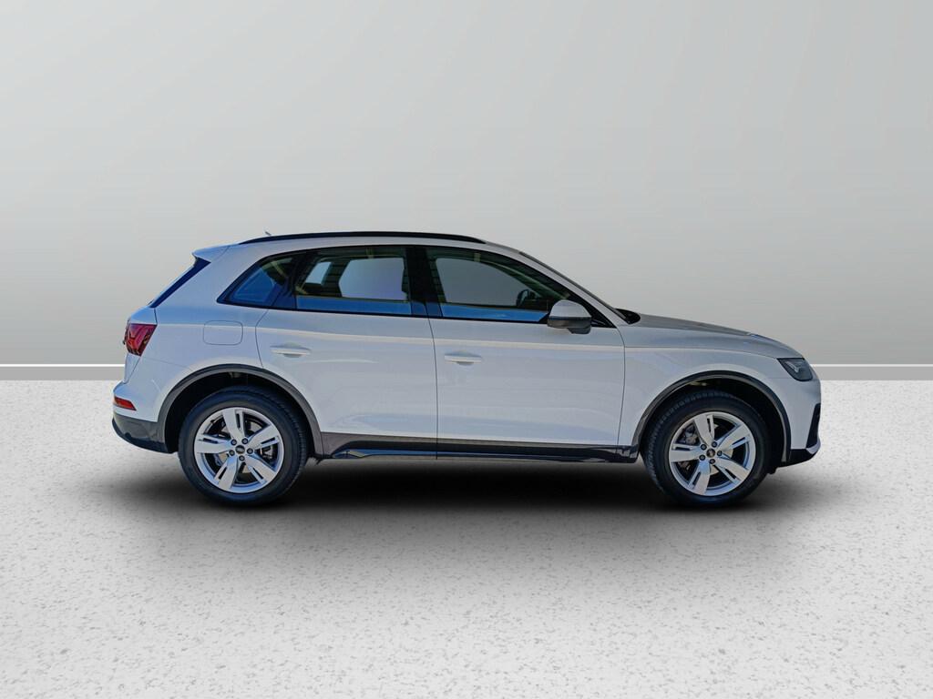 Audi Q5 35 2.0 tdi mhev Business Advanced s tronic