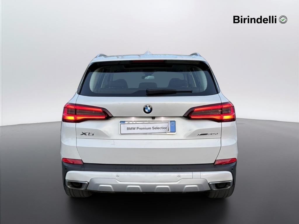 BMW X5 xdrive30d mhev 48V xLine auto