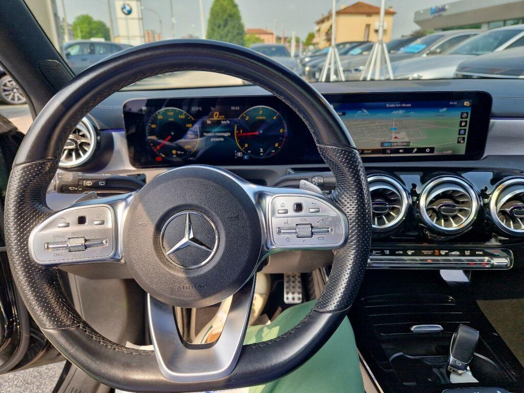 Mercedes Classe A 180 d Premium Night edition auto