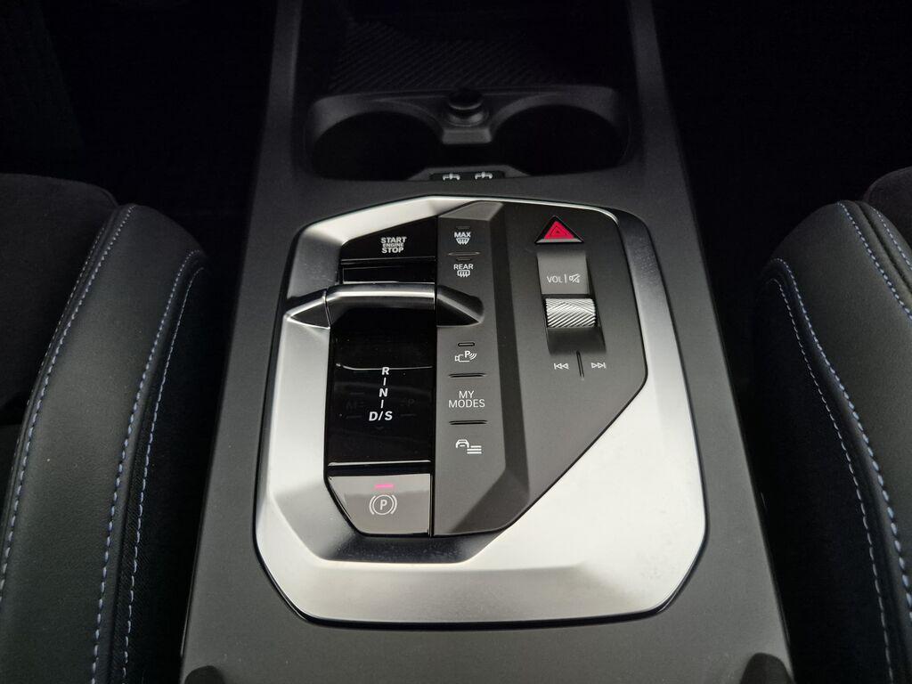 BMW Serie 1 120d 48V auto