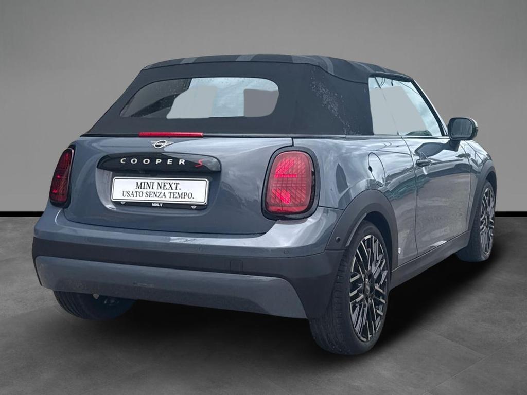 Mini Mini Cooper Cabrio 2.0 S JCW auto