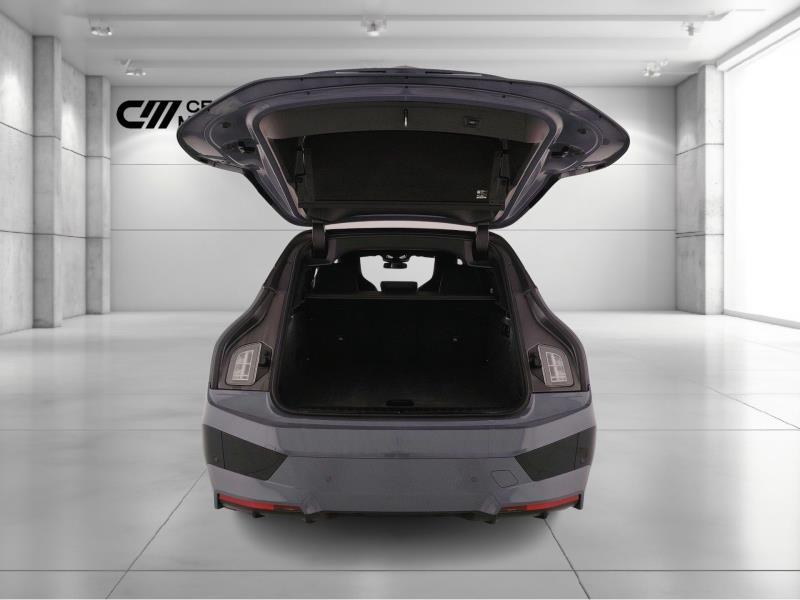 BMW iX xdrive50 pacchetto sportivo