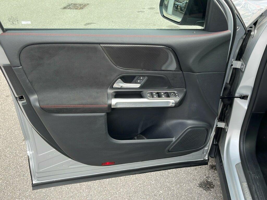 Mercedes GLB 200 d Premium 4matic auto