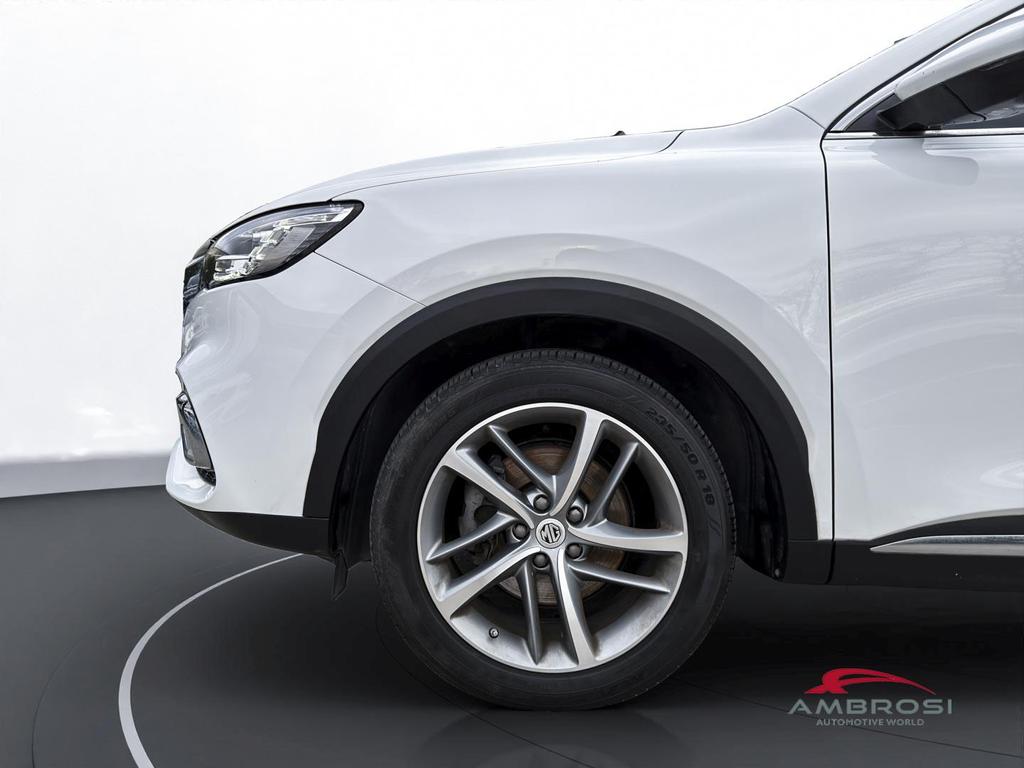 Mg HS 1.5 t Luxury auto