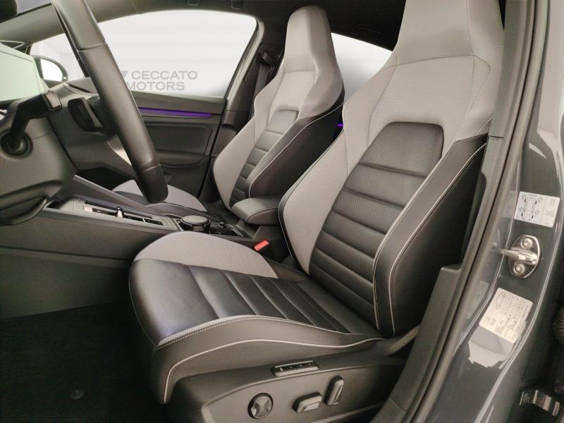 Volkswagen Golf 2.0 tdi GTD 200cv dsg