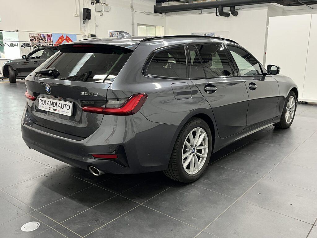 BMW Serie 3 320d Touring mhev 48V xdrive auto