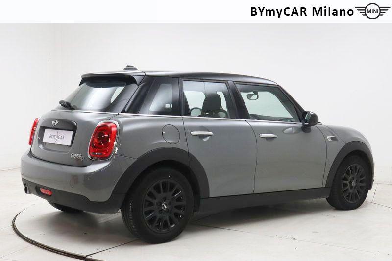 Mini Cooper D 1.5 D Cooper D Business Auto