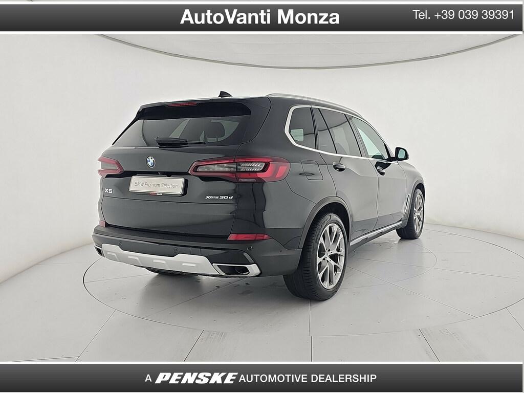 BMW X5 xdrive30d mhev 48V xLine auto