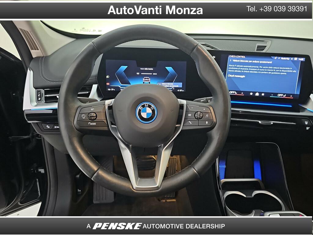 BMW iX1 edrive 20 X-Line