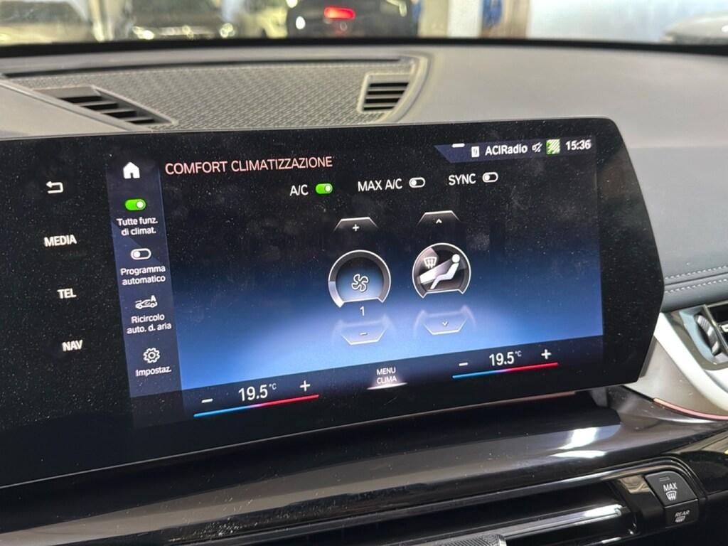 BMW X1 sdrive18i X-Line Edition Signature auto