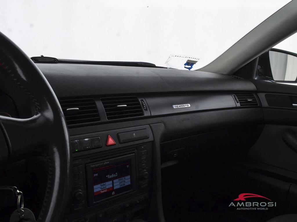 Audi Allroad 2.5 V6 tdi quattro tiptronic