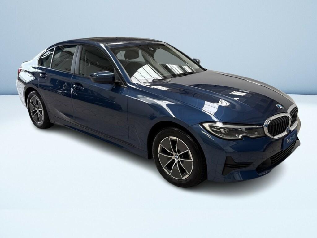 BMW Serie 3 318d mhev 48V auto