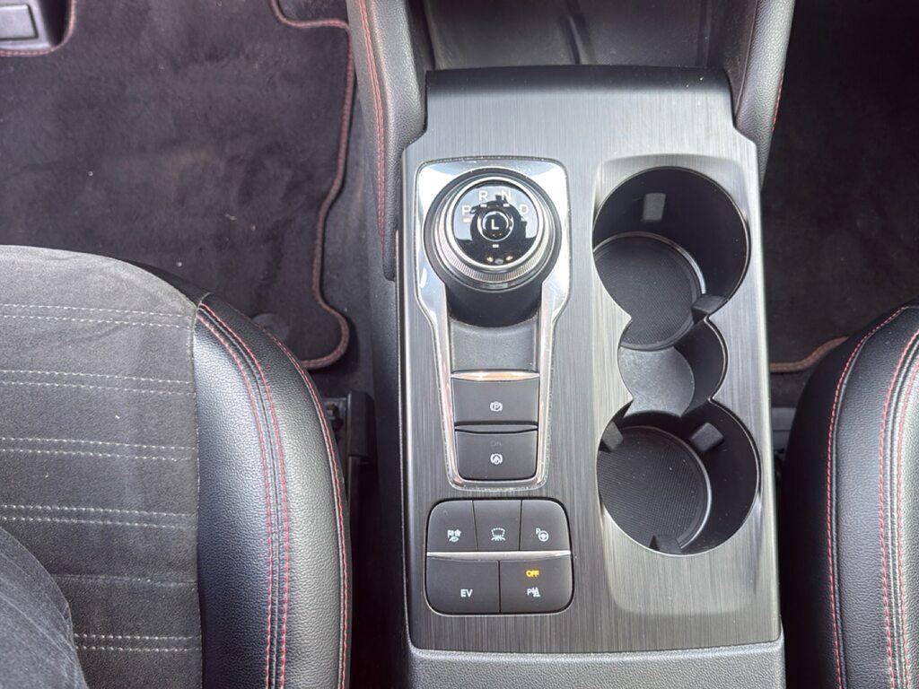 Ford Kuga 2.5 phev ST-Line X Design 2wd 225cv e-shifter