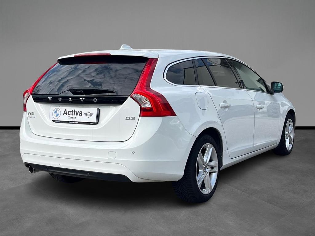 Volvo V60 2.0 D3 Momentum geartronic