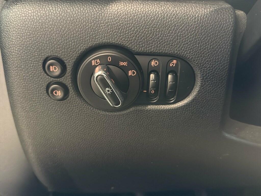 Mini One 1.5 TwinPower Turbo One Baker Street