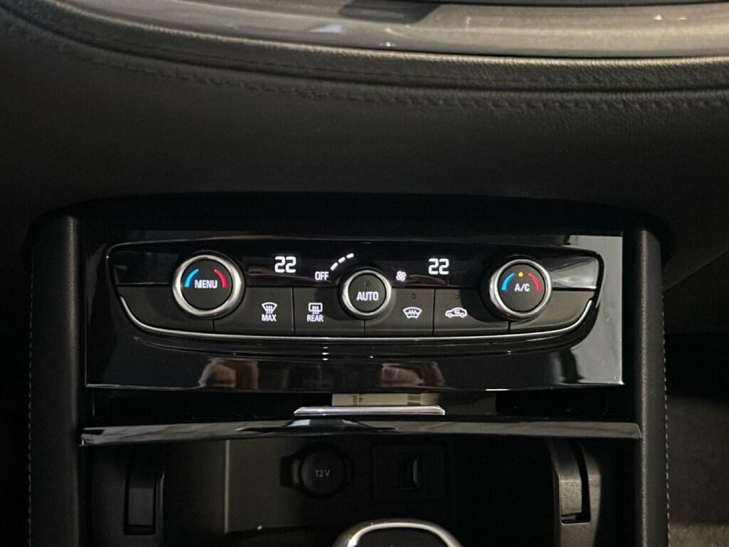 Opel Grandland X 1.2 Innovation s&s 130cv auto