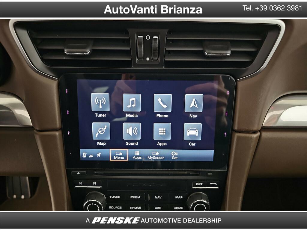 Porsche 911 Coupe 3.0 Carrera 4 auto