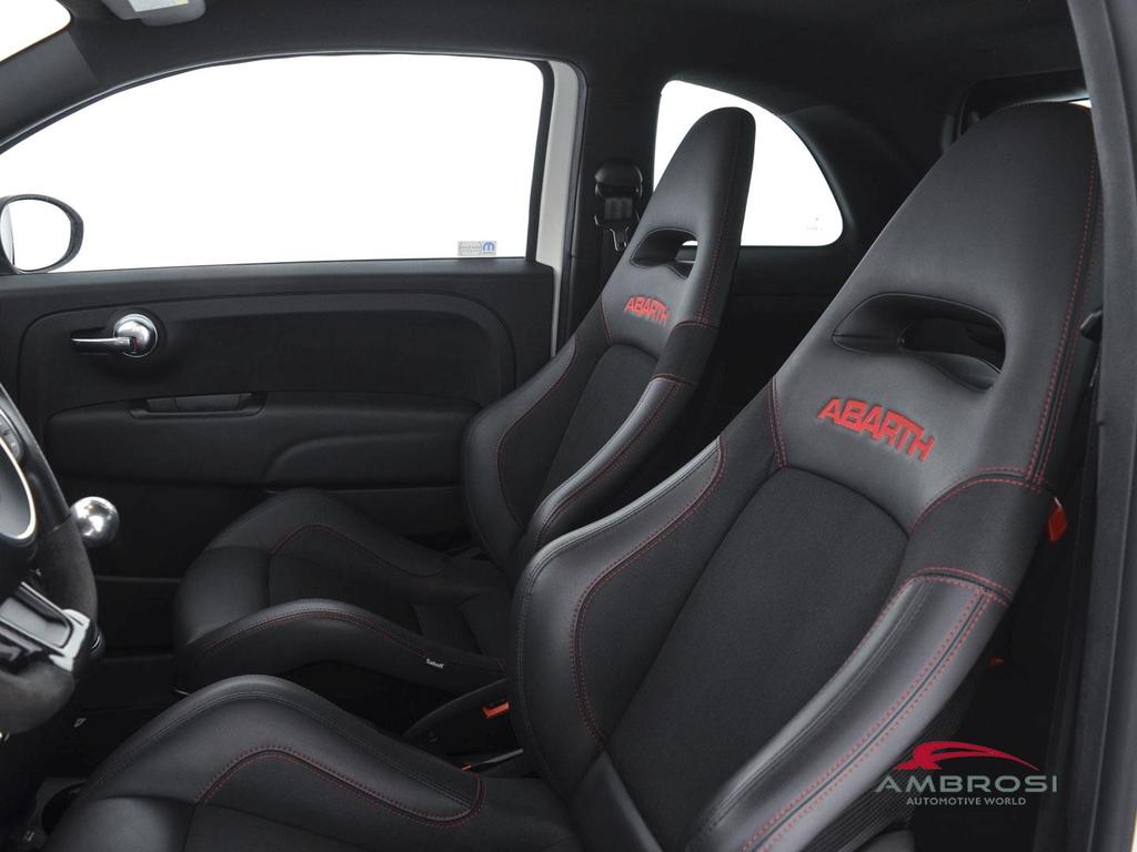Abarth 695 1.4 t-jet 180cv