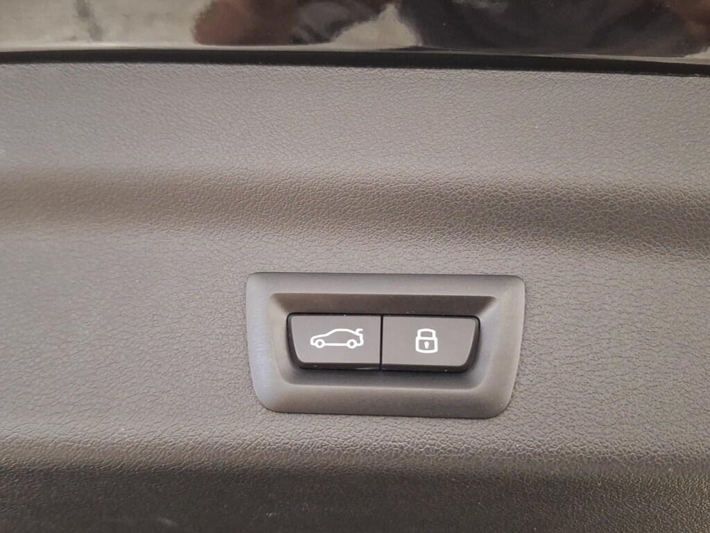 BMW X1 xdrive20d mhev 48V MSport Pro auto