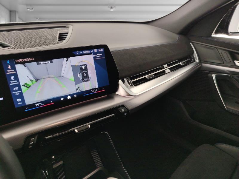 BMW iX2 edrive 20 MSport Pro