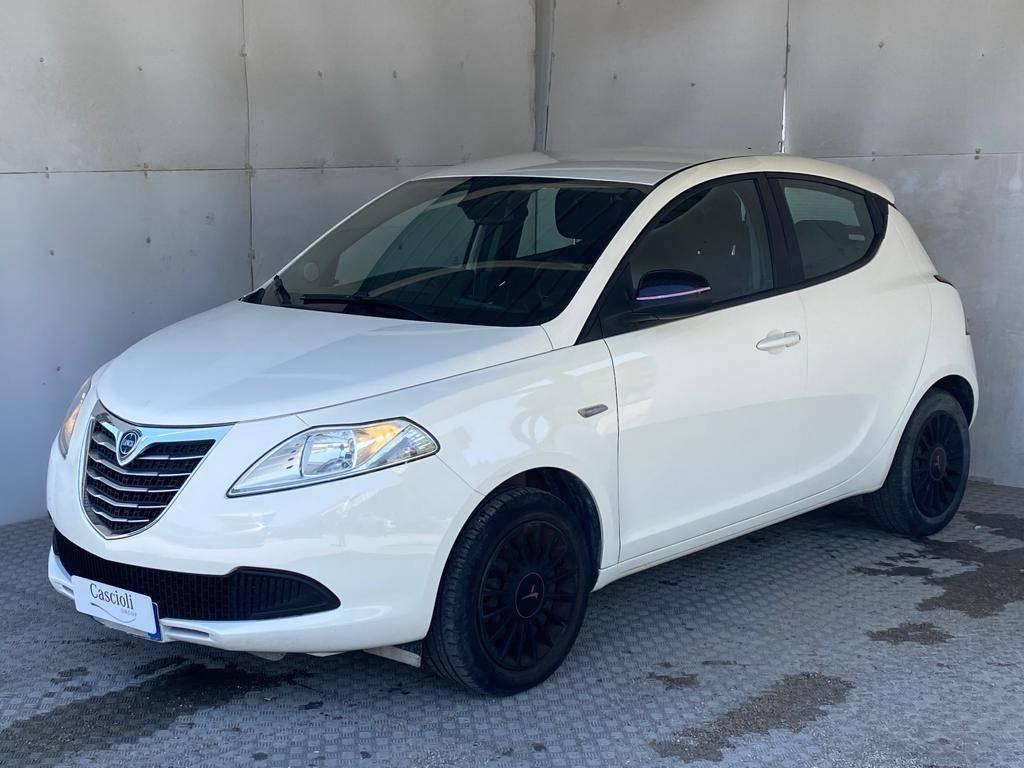 Lancia Ypsilon 1.2 8v Gold ecochic Gpl 69cv