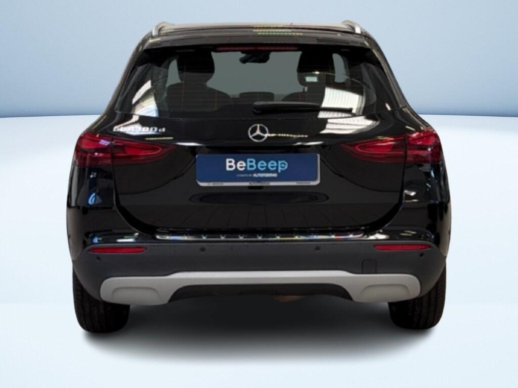 Mercedes GLA 180 d Advanced auto