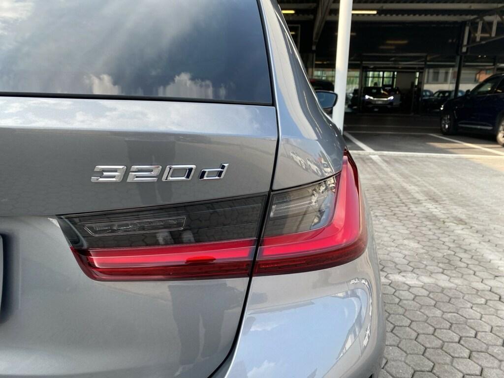 BMW Serie 3 320d Touring mhev 48V Msport xdrive auto