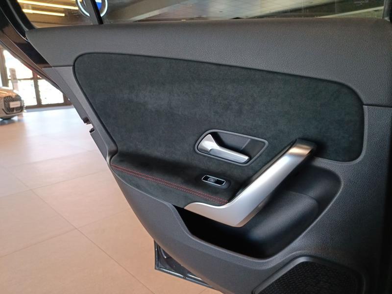 Mercedes Classe A 250 e eq-power Premium auto