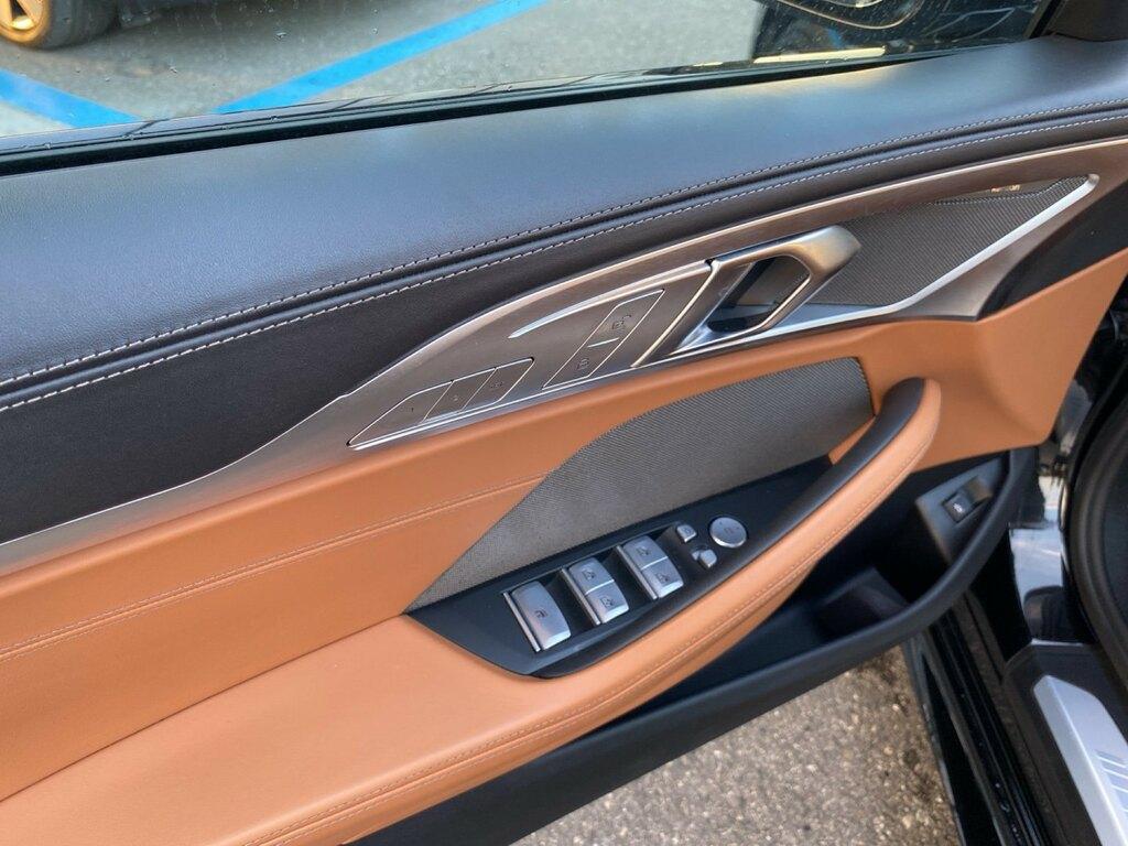 BMW Serie 8 840d Cabrio mhev 48V xdrive Individual Composition Msport auto