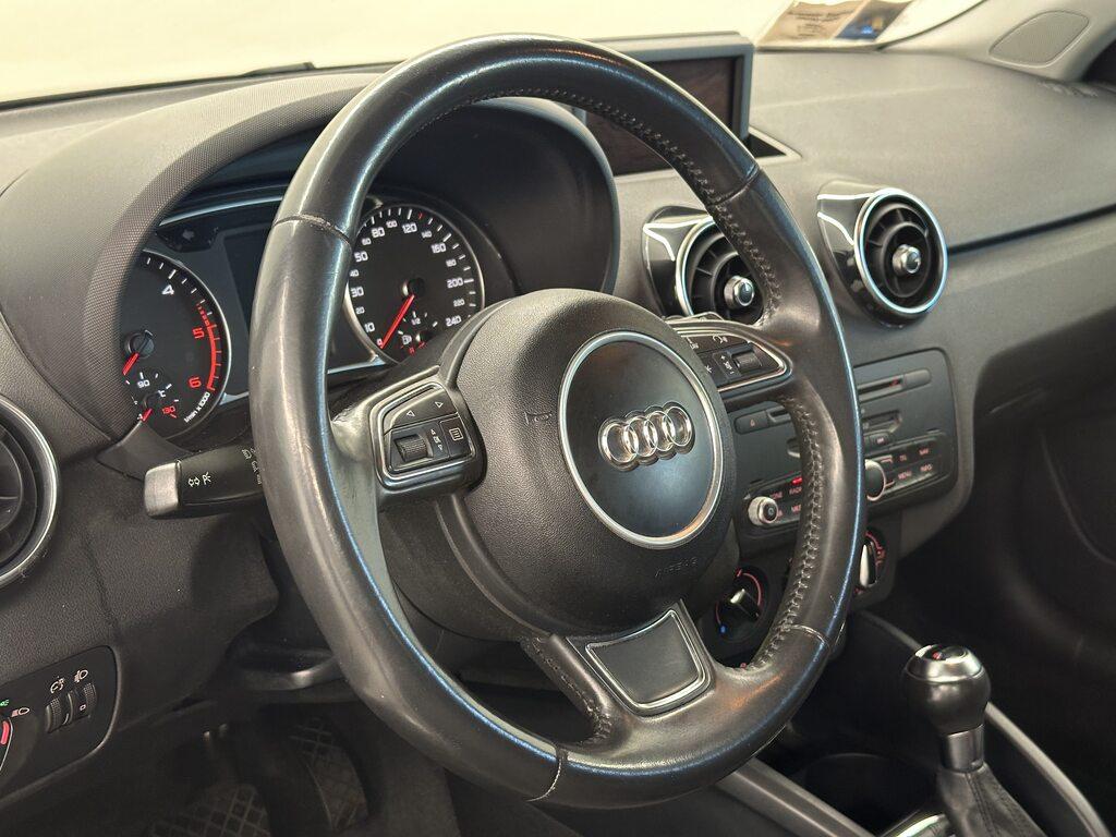 Audi A1 Sportback 1.6 tdi Ambition s-tronic