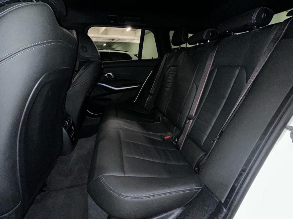 BMW Serie 3 320d Touring mhev 48V Msport xdrive auto