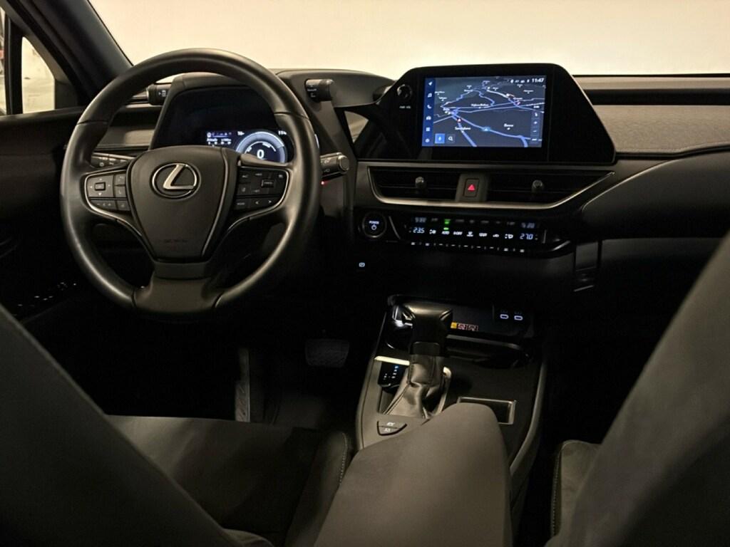 Lexus UX 250h 2.0 Urban 2wd cvt