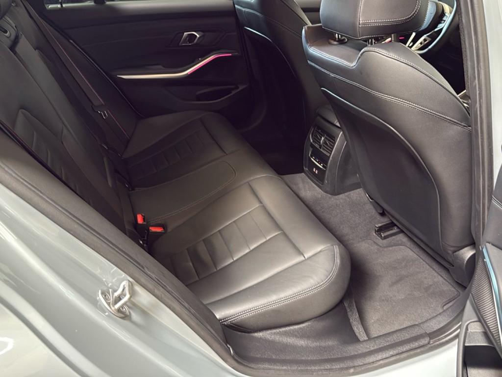 BMW Serie 3 320d Touring mhev 48V Msport xdrive auto