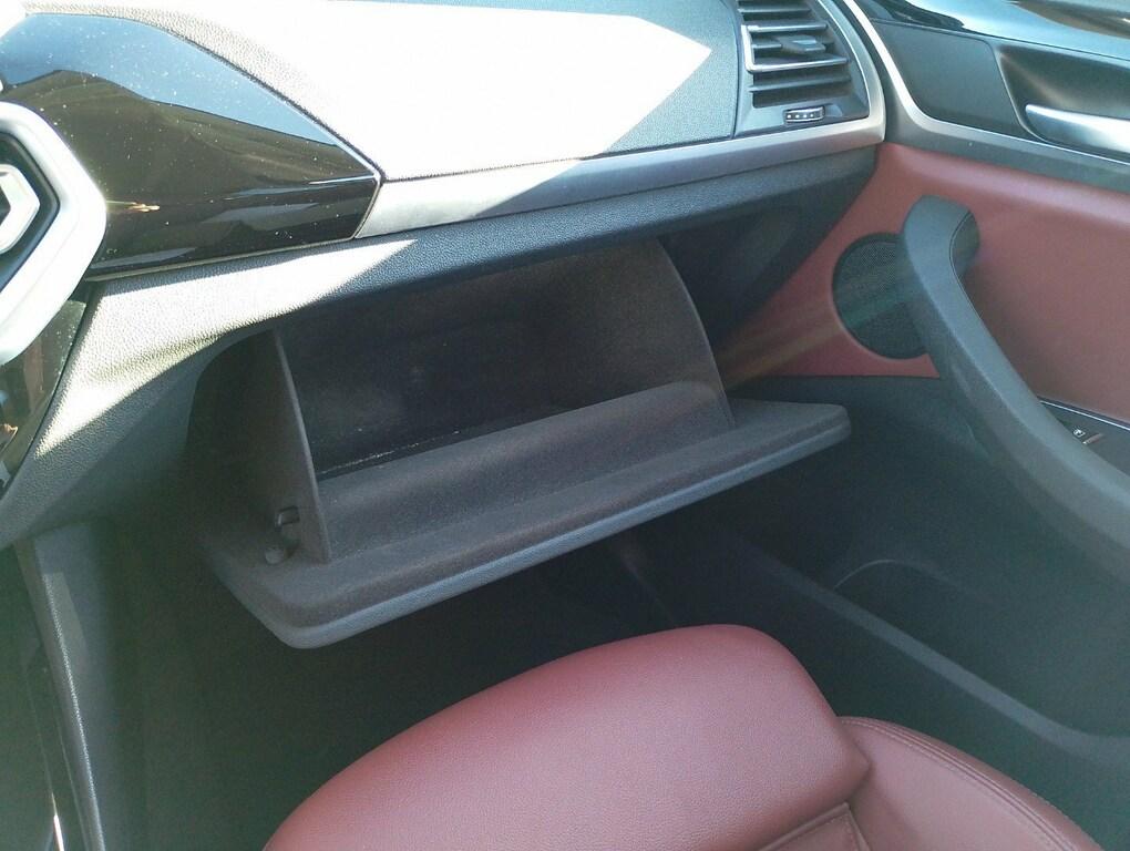 BMW X3 xdrive20d mhev 48V auto