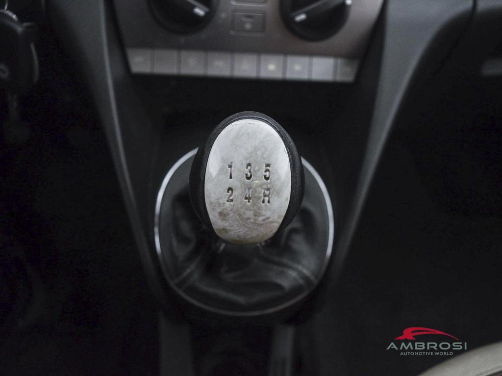 Lancia Ypsilon 1.3 mjt 16v Oro Bianco 90cv