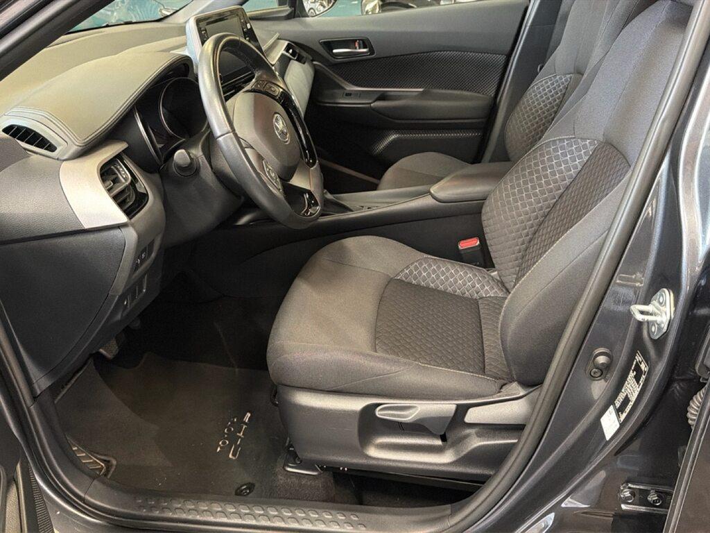 Toyota C-HR 1.8h Active e-cvt
