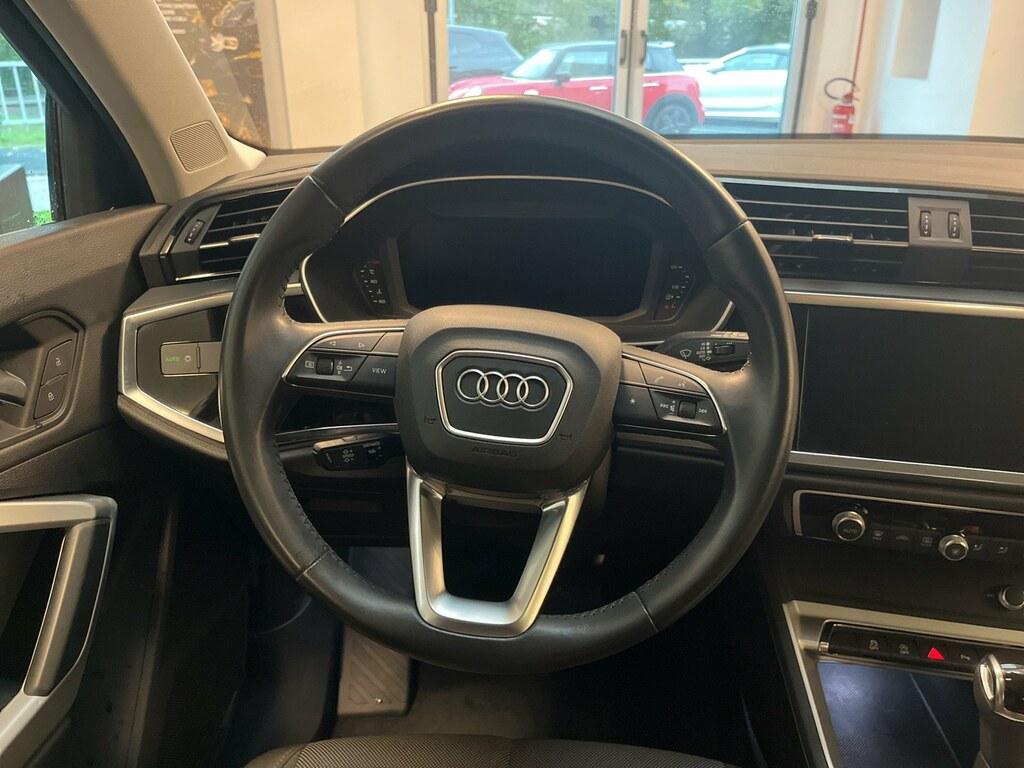 Audi Q3 35 1.5 tfsi Business Advanced s-tronic