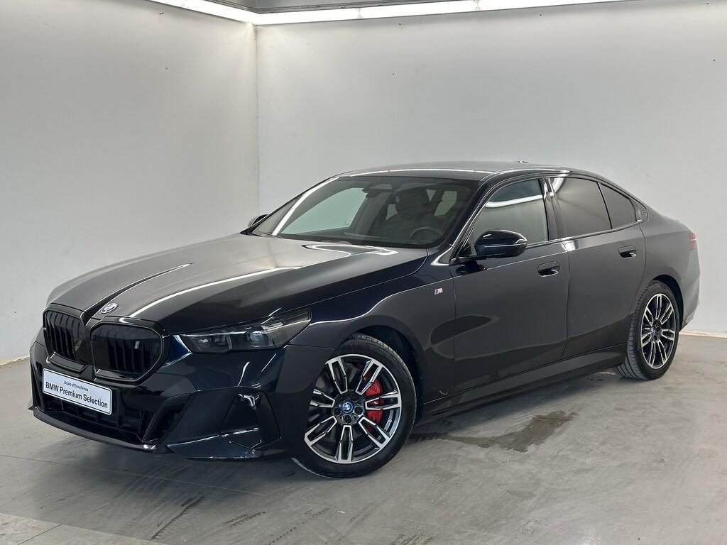 BMW i5 xdrive40