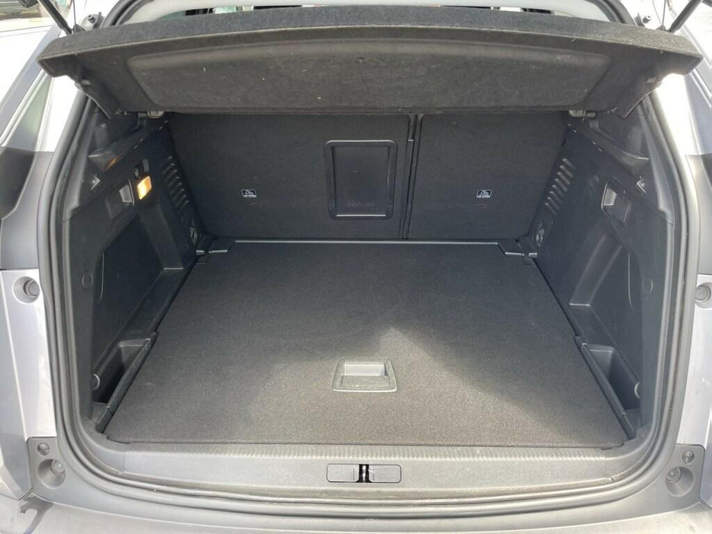 Peugeot 3008 1.5 bluehdi Allure s&s 130cv eat8
