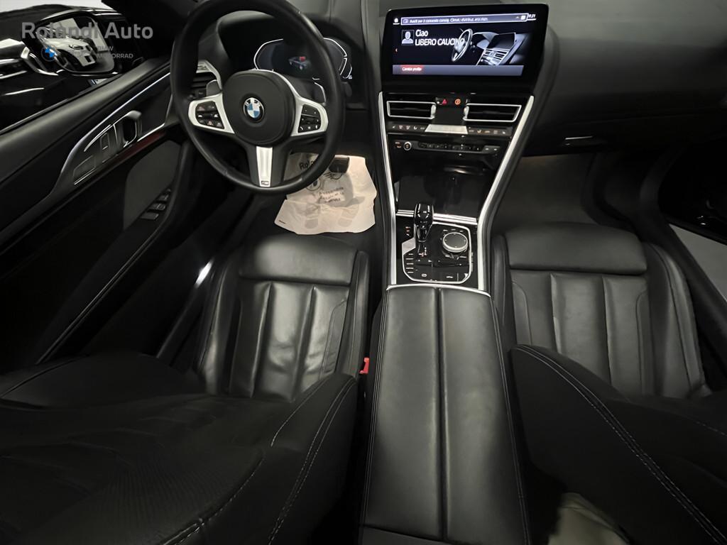 BMW Serie 8 840d Cabrio mhev 48V xdrive auto