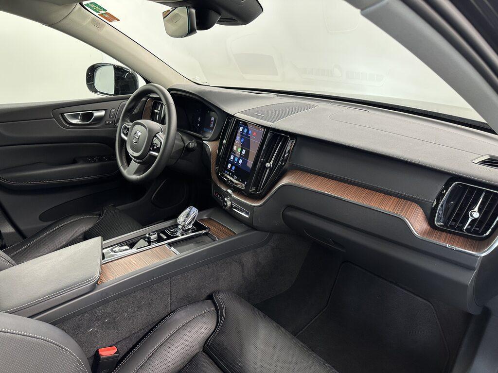 Volvo XC60 2.0 t6 phev Ultra Dark awd auto